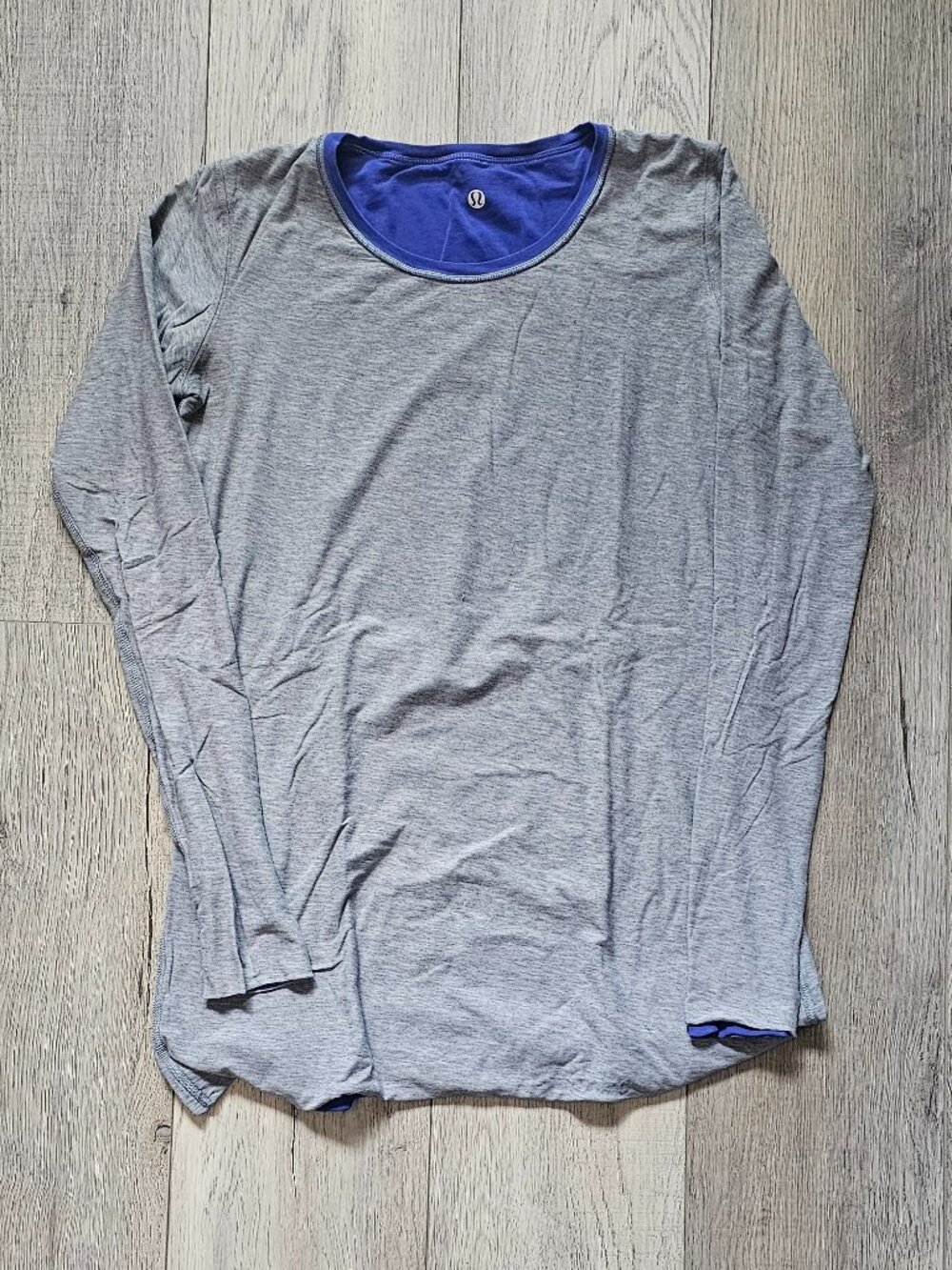 Lululemon Womens Heathered Grey Purple Reversible Long Sleeve Top